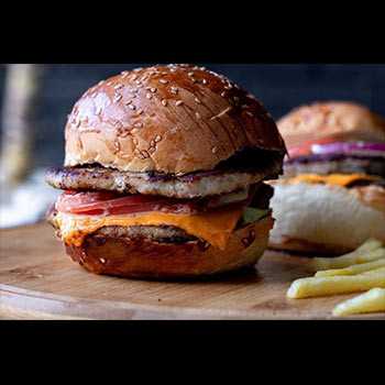 Double Cheeseburger (Двойной Чизбургер) с мясом Ministry of Burgers (Юнусабад)