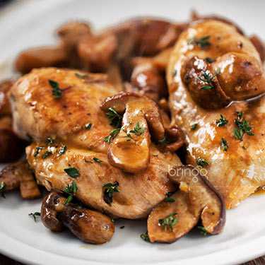 Курица с грибами в сливочном соусе   _Jizza Milliy Taomlari