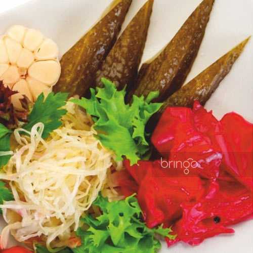 Домашний разносол (homemade pickles) Arisu Sarang Restaurant & Sushi Bar