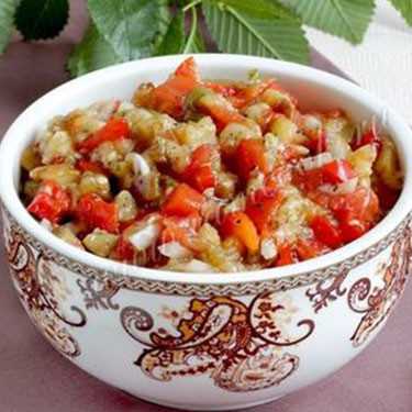 Салат из запечённых овощей на огне от армянского свёкра   _Belle Maman душевное место (бывшая «Тата»)